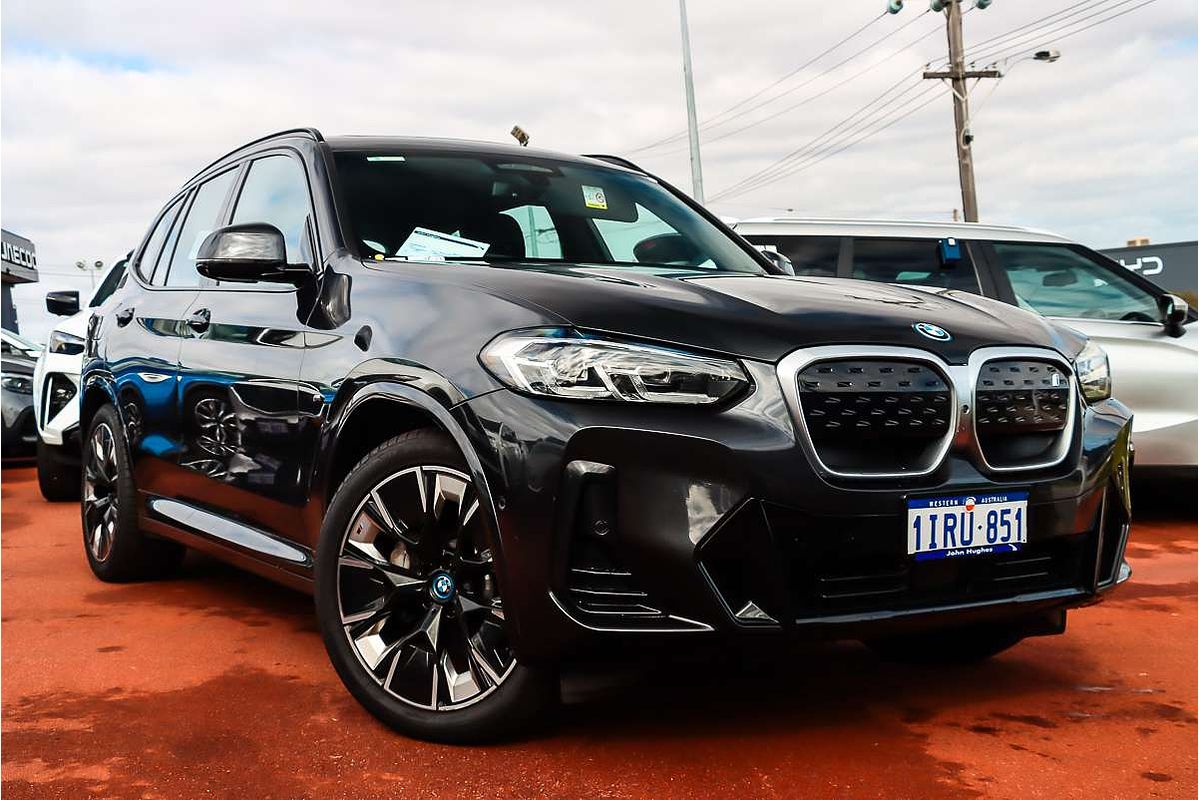 2022 BMW iX3 G08