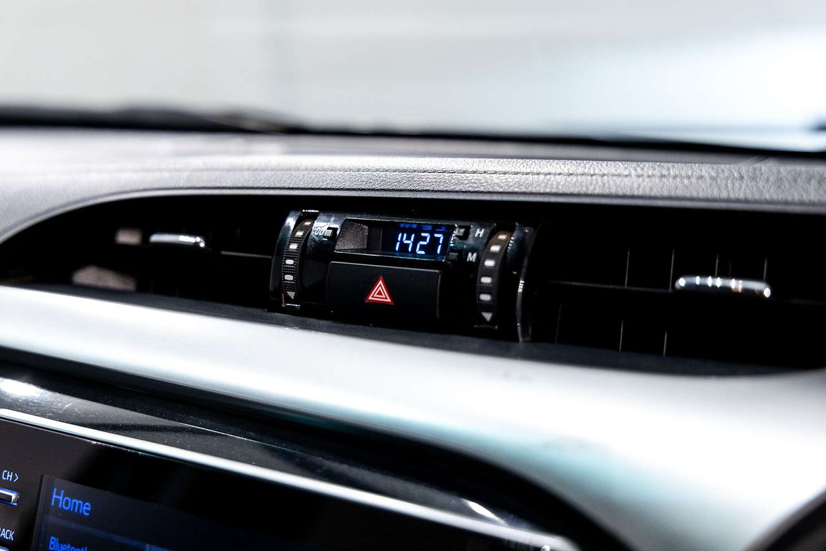 2021 Toyota Hilux SR5 GUN126R 4X4