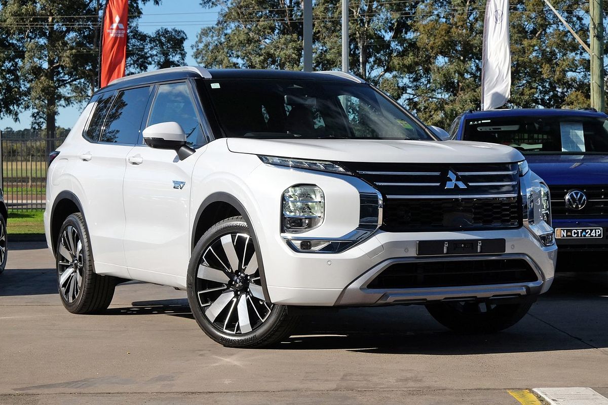 2025 Mitsubishi Outlander PHEV Exceed Tourer ZM