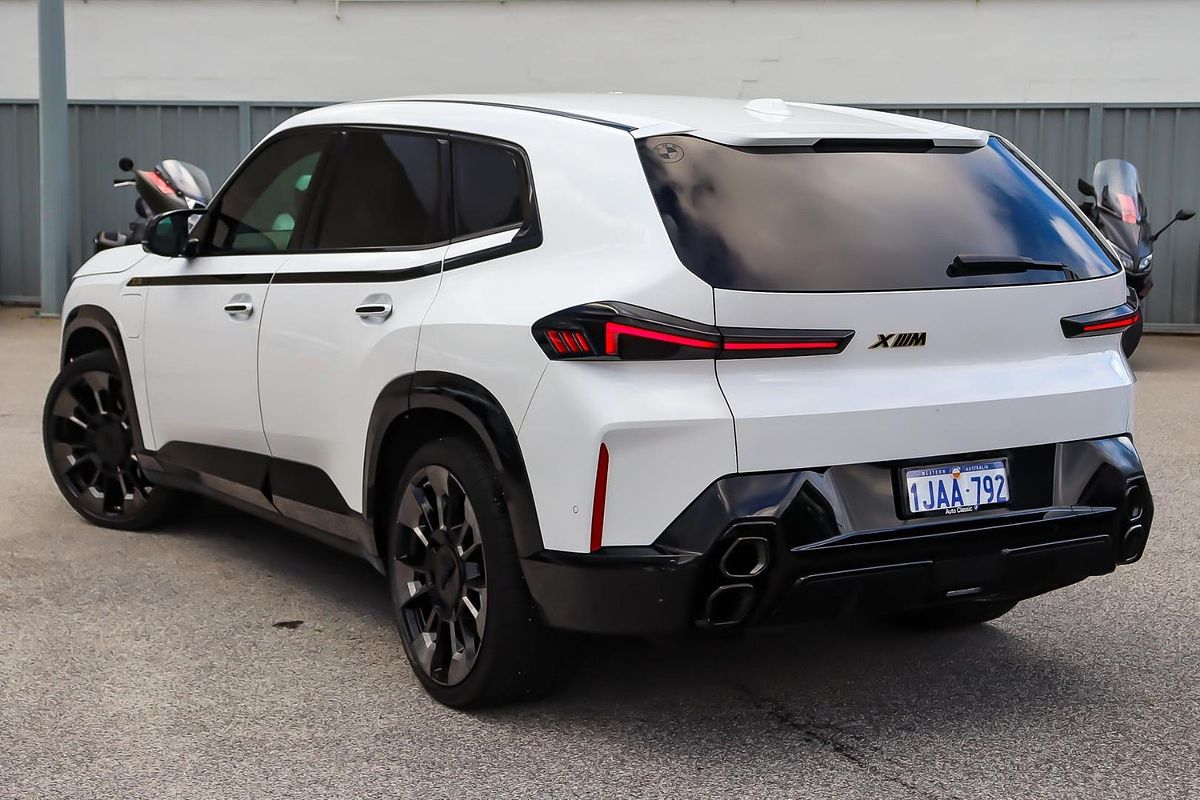 2024 BMW XM G09