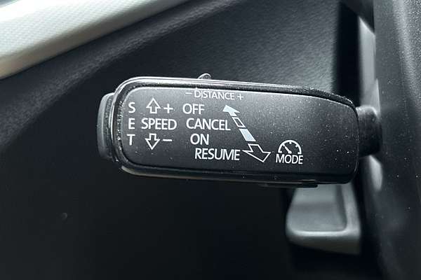 2020 Škoda Scala 110TSI NW thumb-17