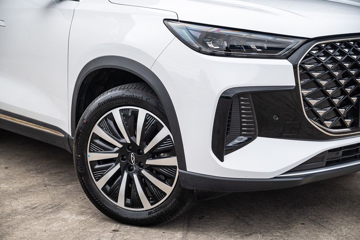 2025 Chery Tiggo 8 Super Hybrid Ultimate T31