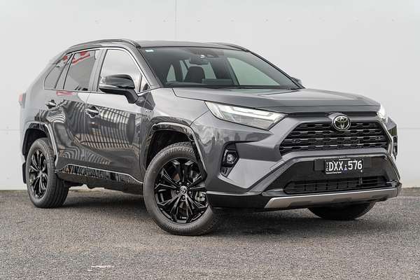 2025 Toyota RAV4 XSE AXAH54R