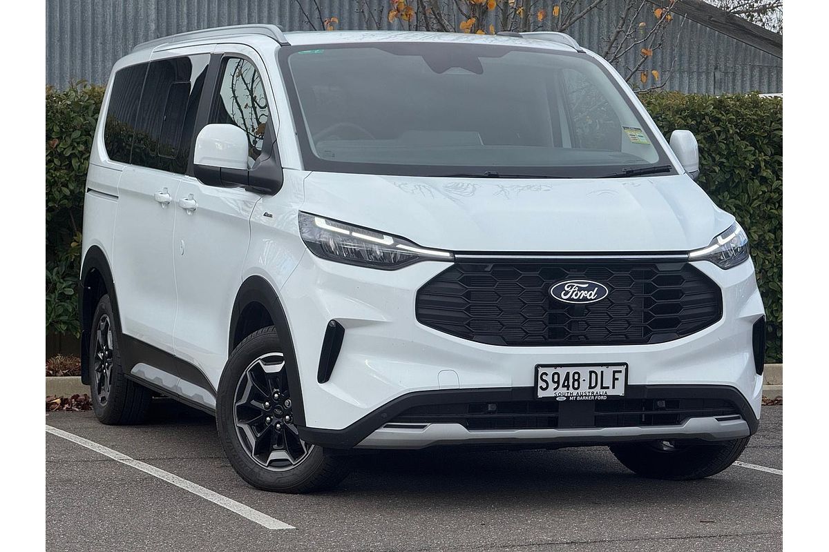 2026 Ford Tourneo Active AV SWB