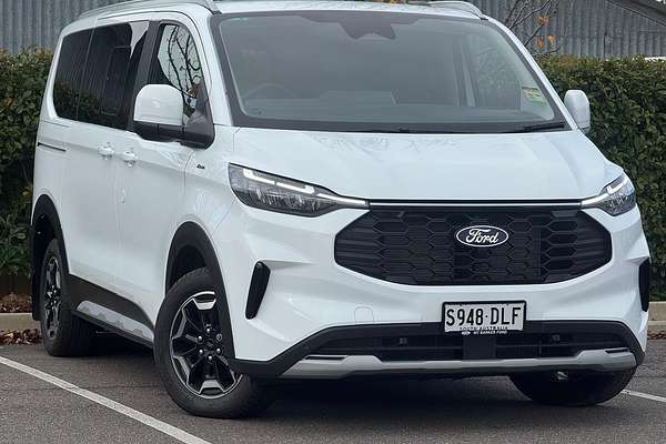 2026 Ford Tourneo Active AV SWB