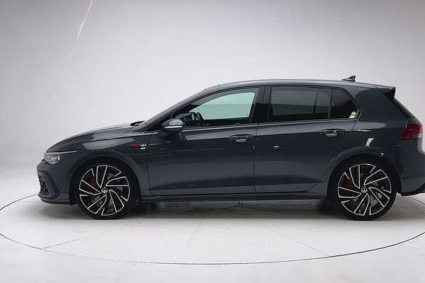 2024 Volkswagen Golf GTI 8 thumb-4