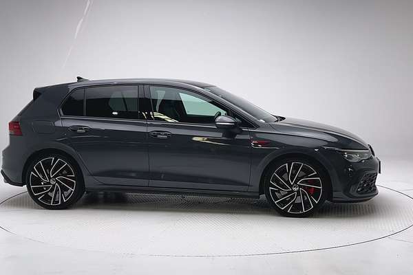 2024 Volkswagen Golf GTI 8 thumb-8