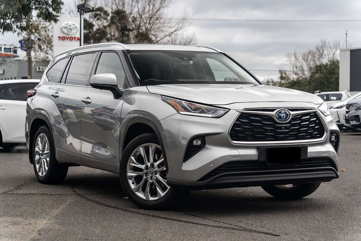 2024 Toyota Kluger Grande AXUH78R