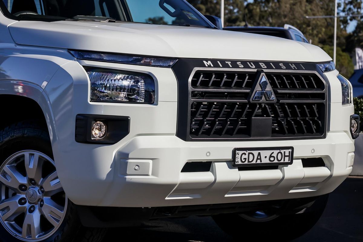 2026 Mitsubishi Triton GLX+ MV 4X4
