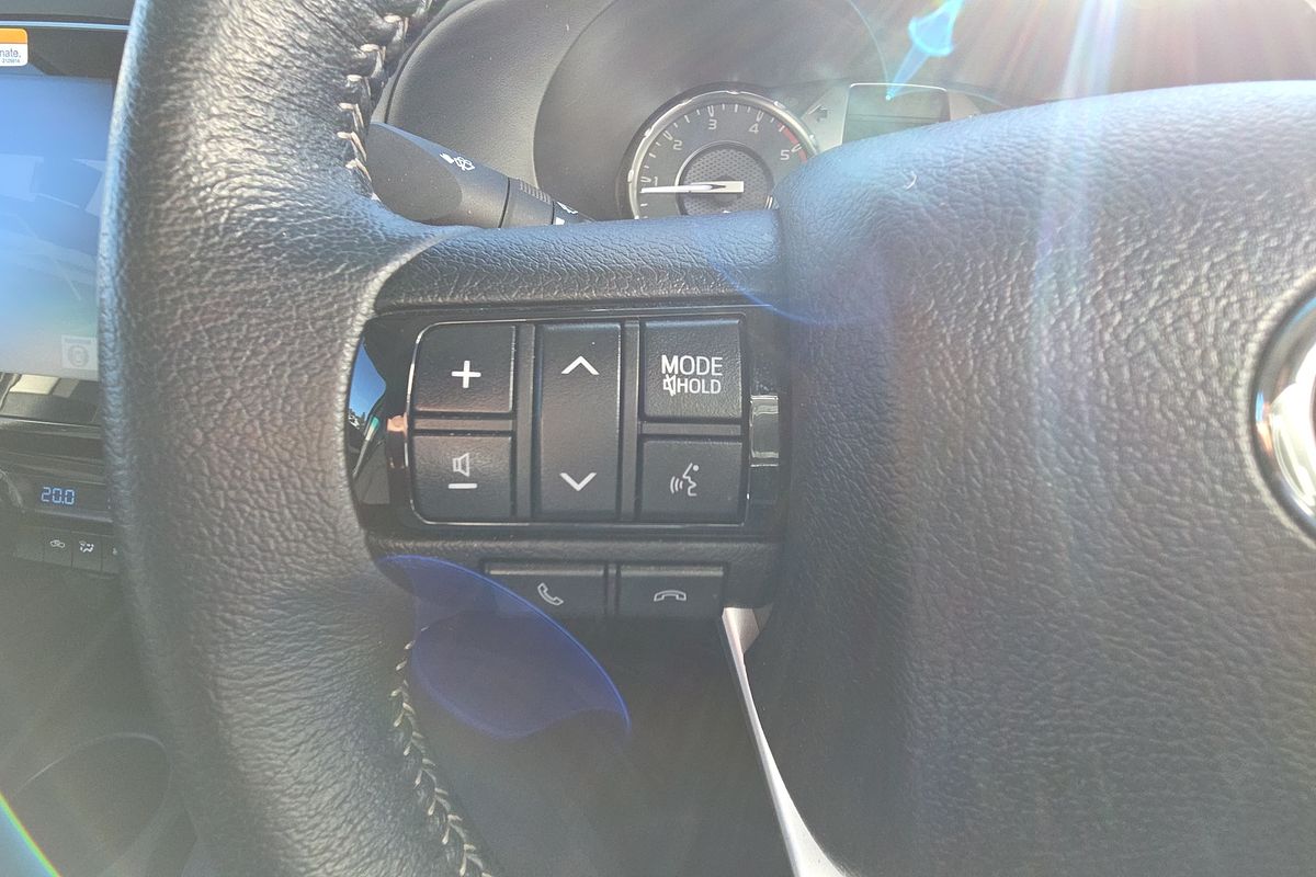 2024 Toyota Hilux SR5 GUN126R 4X4