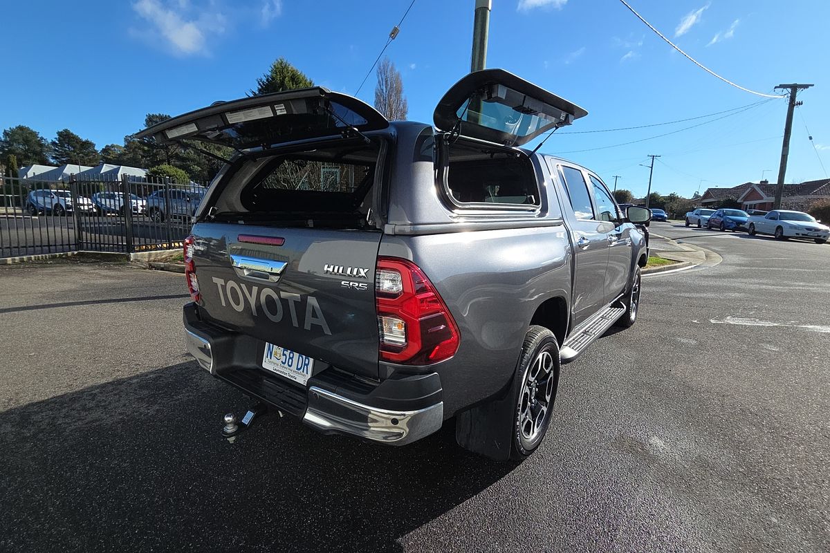 2024 Toyota Hilux SR5 GUN126R 4X4