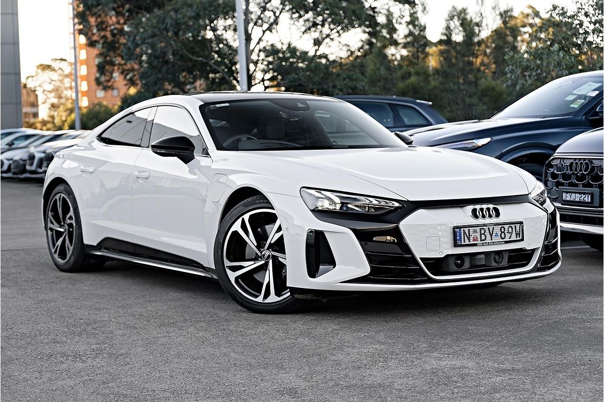 2023 Audi e-tron GT F83