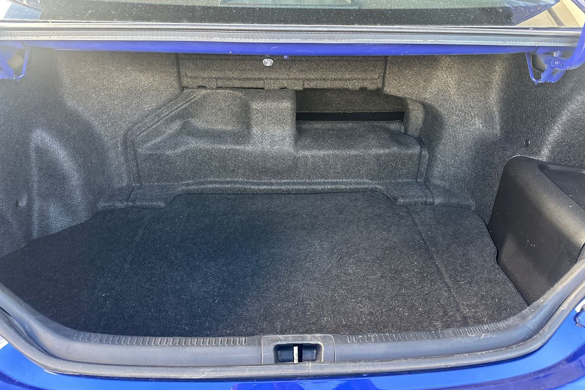 2013 Toyota Camry Hybrid H AVV50R