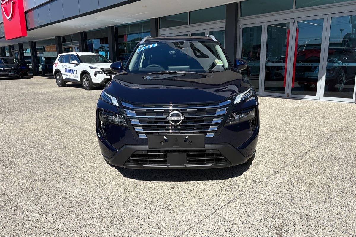 2026 Nissan X-TRAIL ST-L T33
