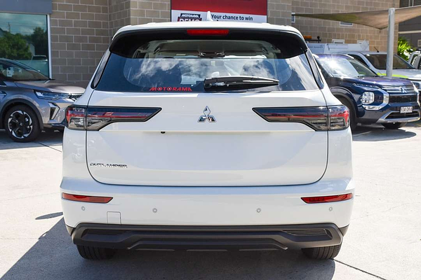 2025 Mitsubishi Outlander ES ZM thumb-26