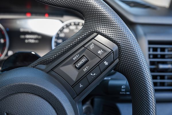 2025 Mitsubishi Triton GLX MV 4X4 thumb-12