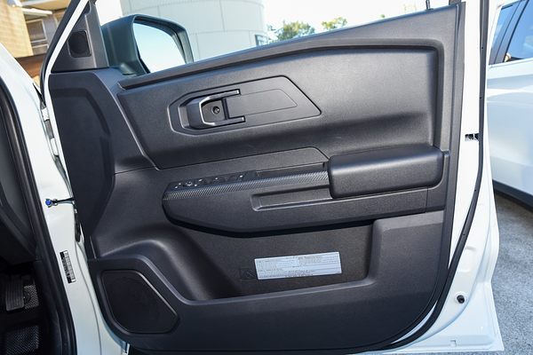 2025 Mitsubishi Triton GLX MV 4X4 thumb-14