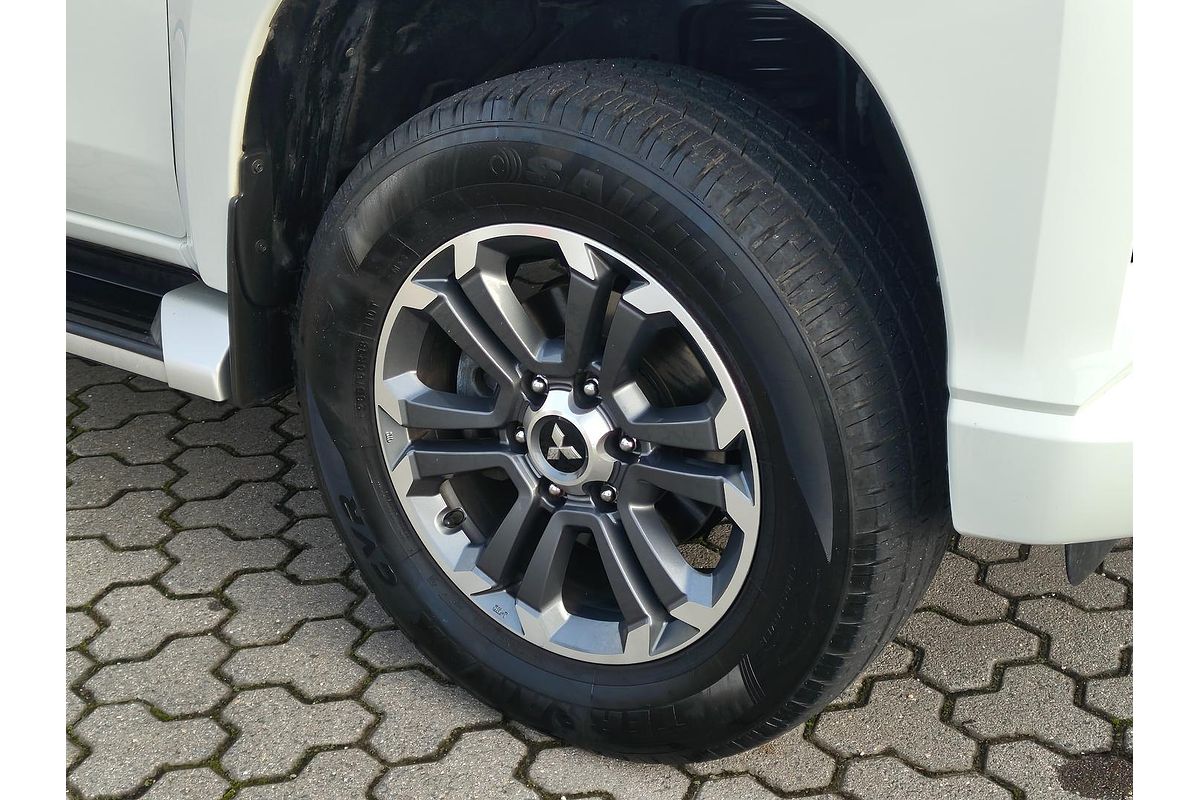 2018 Mitsubishi Triton GLS Premium MR 4X4