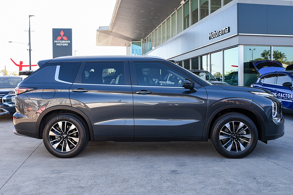2026 Mitsubishi Outlander LS ZM thumb-4