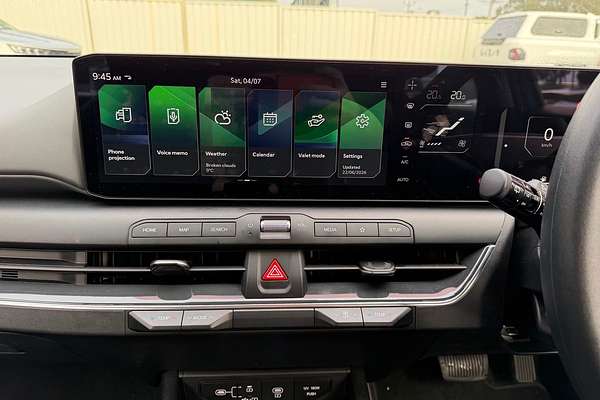 2025 Kia K4 Sport+ CL4m thumb-17