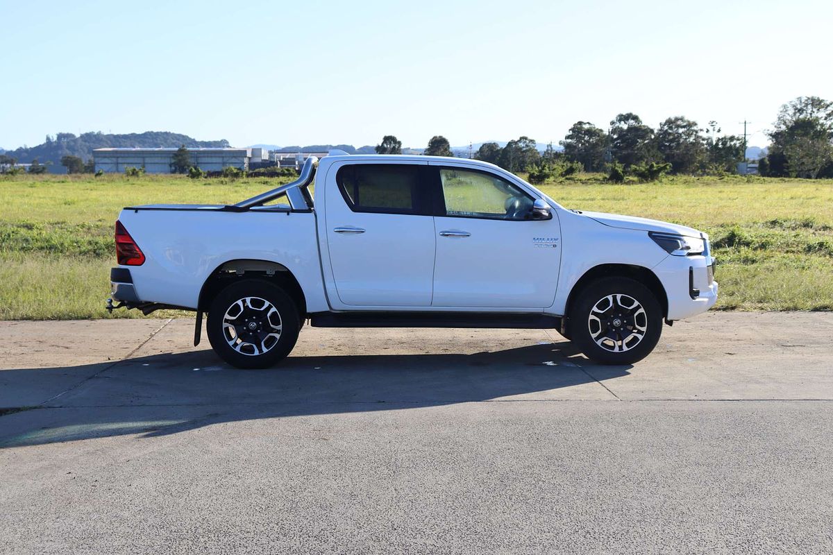 2022 Toyota Hilux SR5 GUN126R 4X4