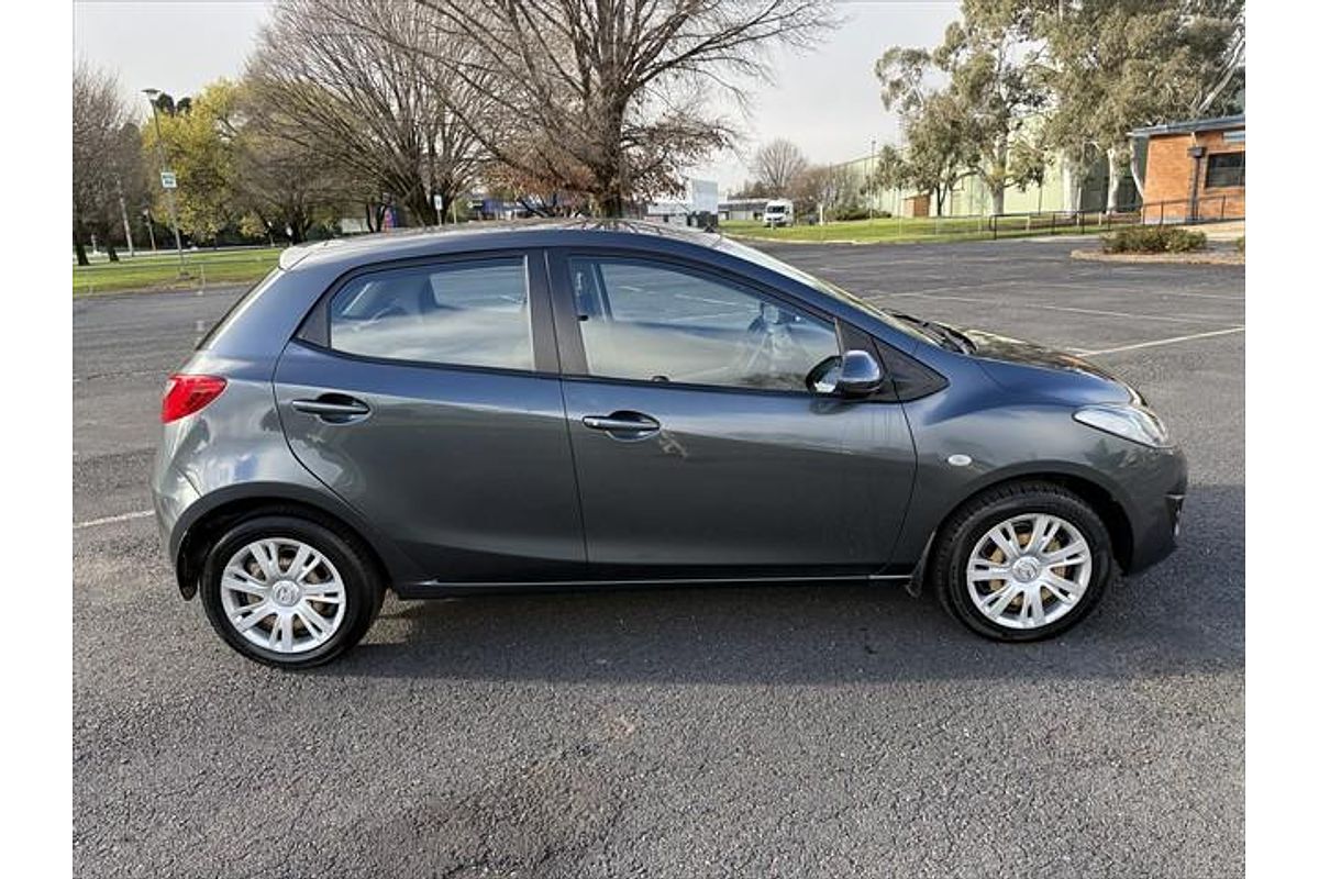 2011 Mazda 2 Neo DE Series 2