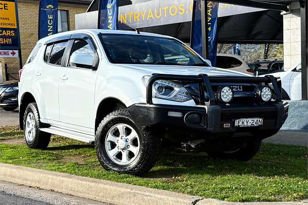 2018 Isuzu MU-X LS-M