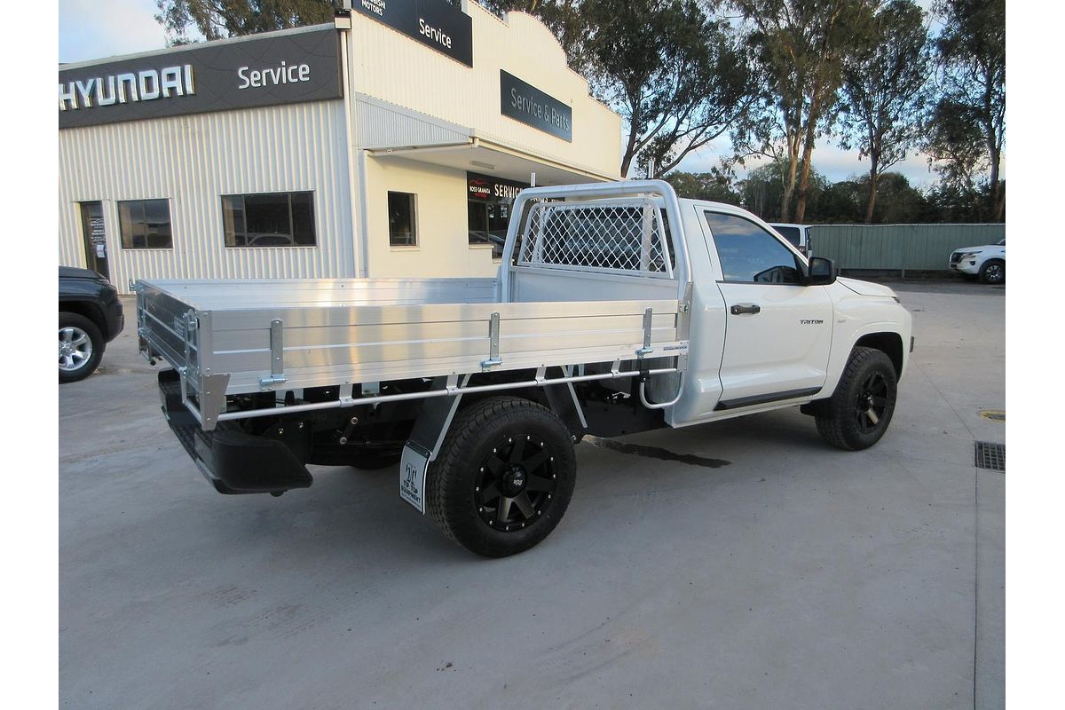 2026 Mitsubishi Triton GLX MV 4X4