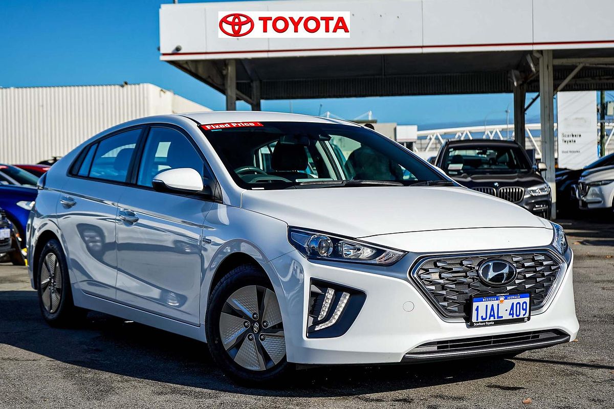 2020 Hyundai IONIQ Hybrid Elite AE.3