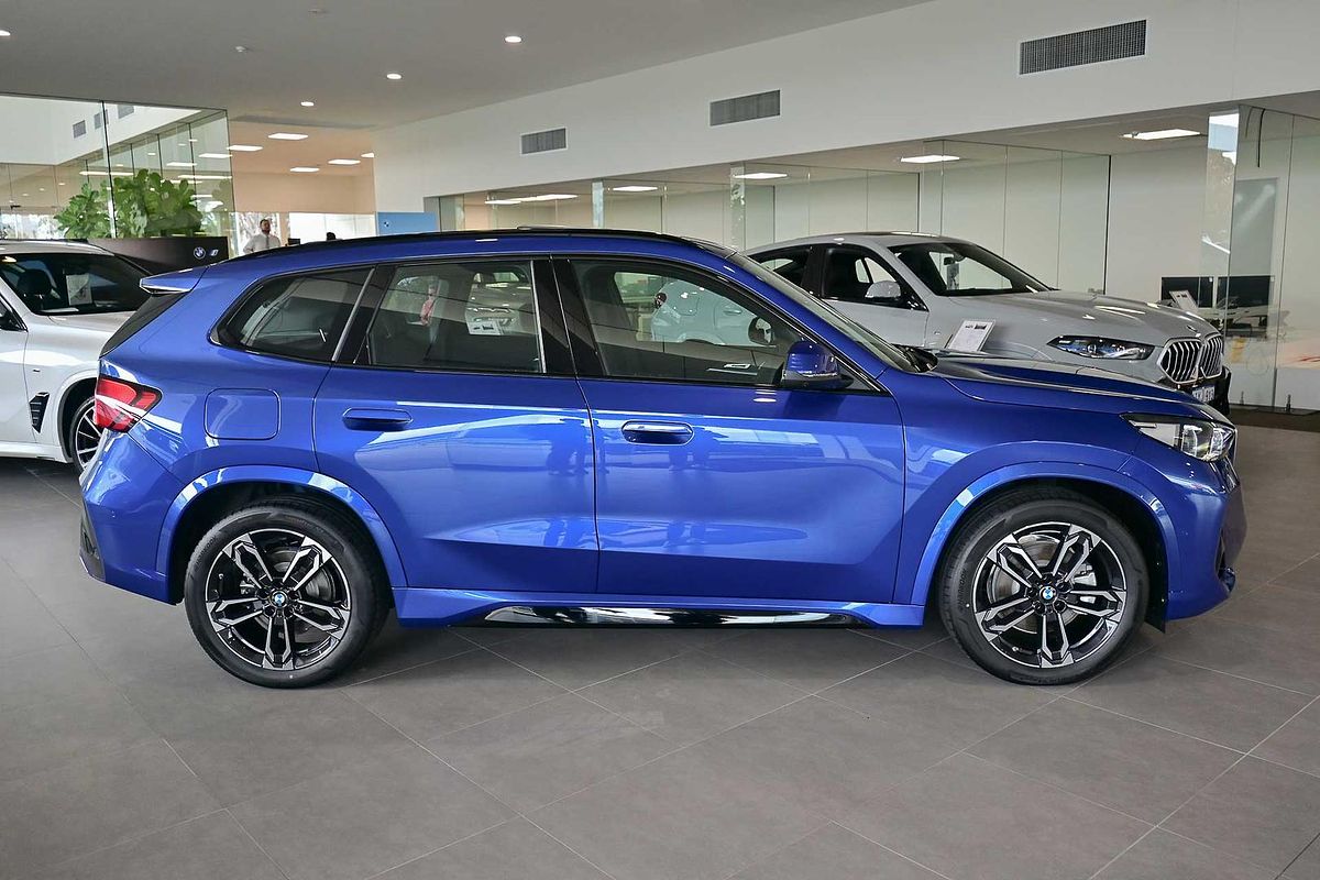 2026 BMW X1 xDrive25e M Sport U11