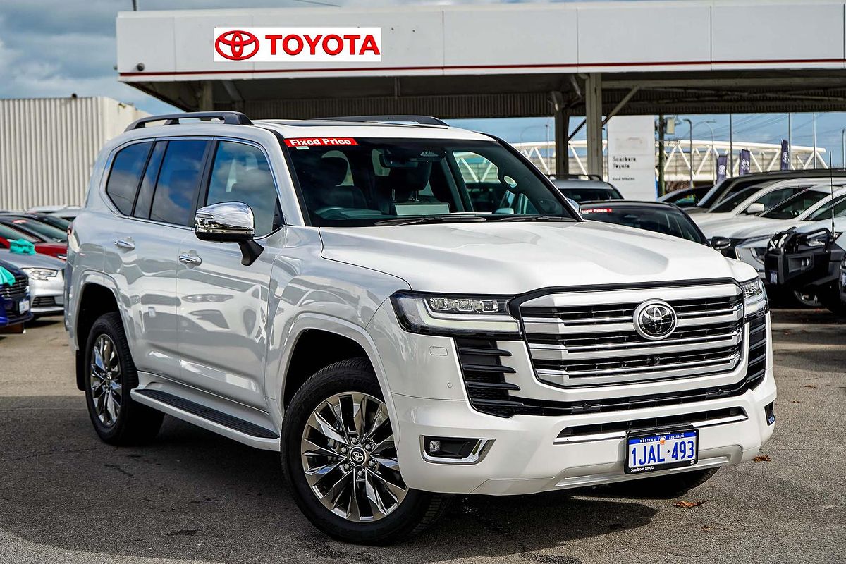 2025 Toyota Landcruiser Sahara ZX FJA300R