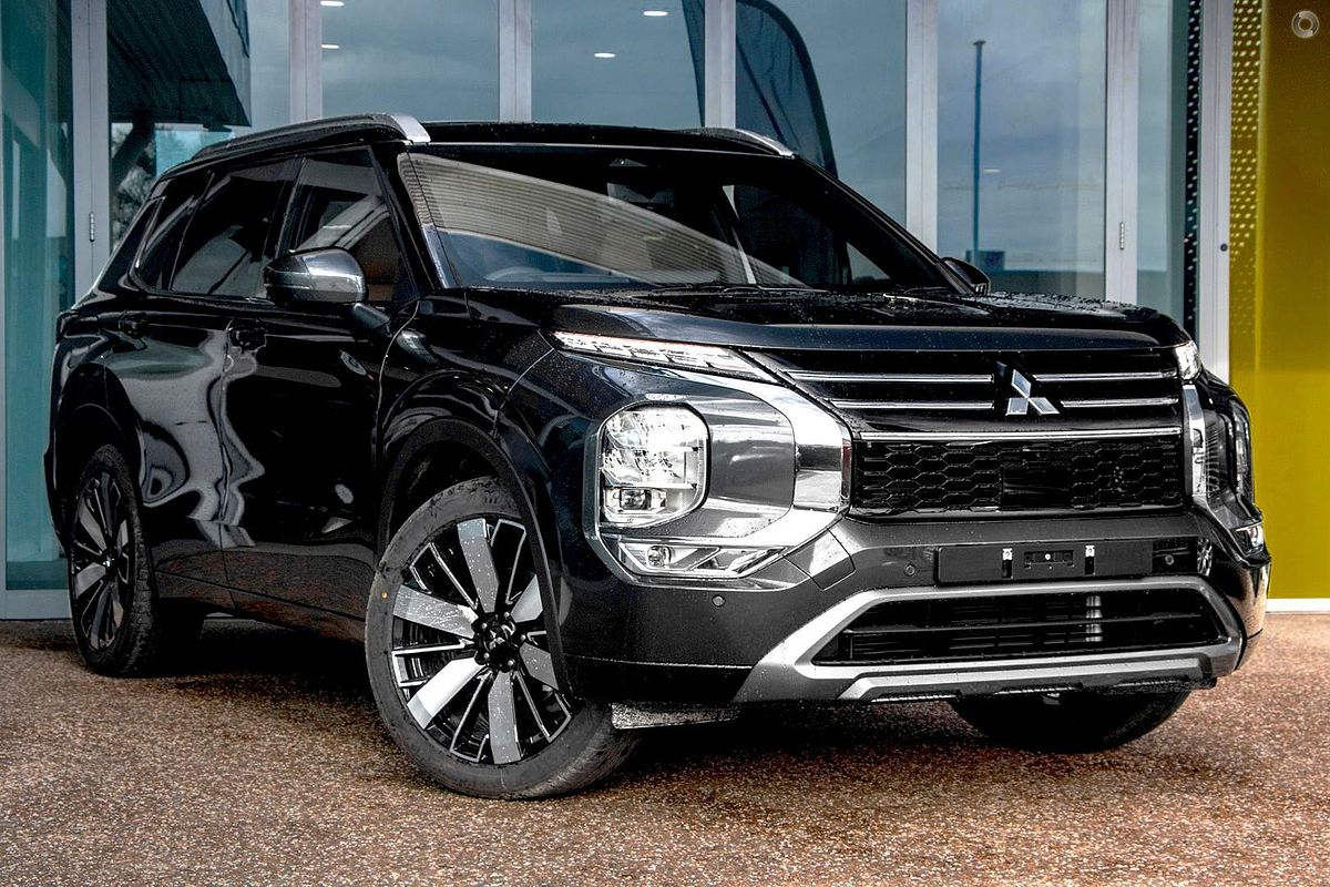 2026 Mitsubishi Outlander Exceed Tourer ZM