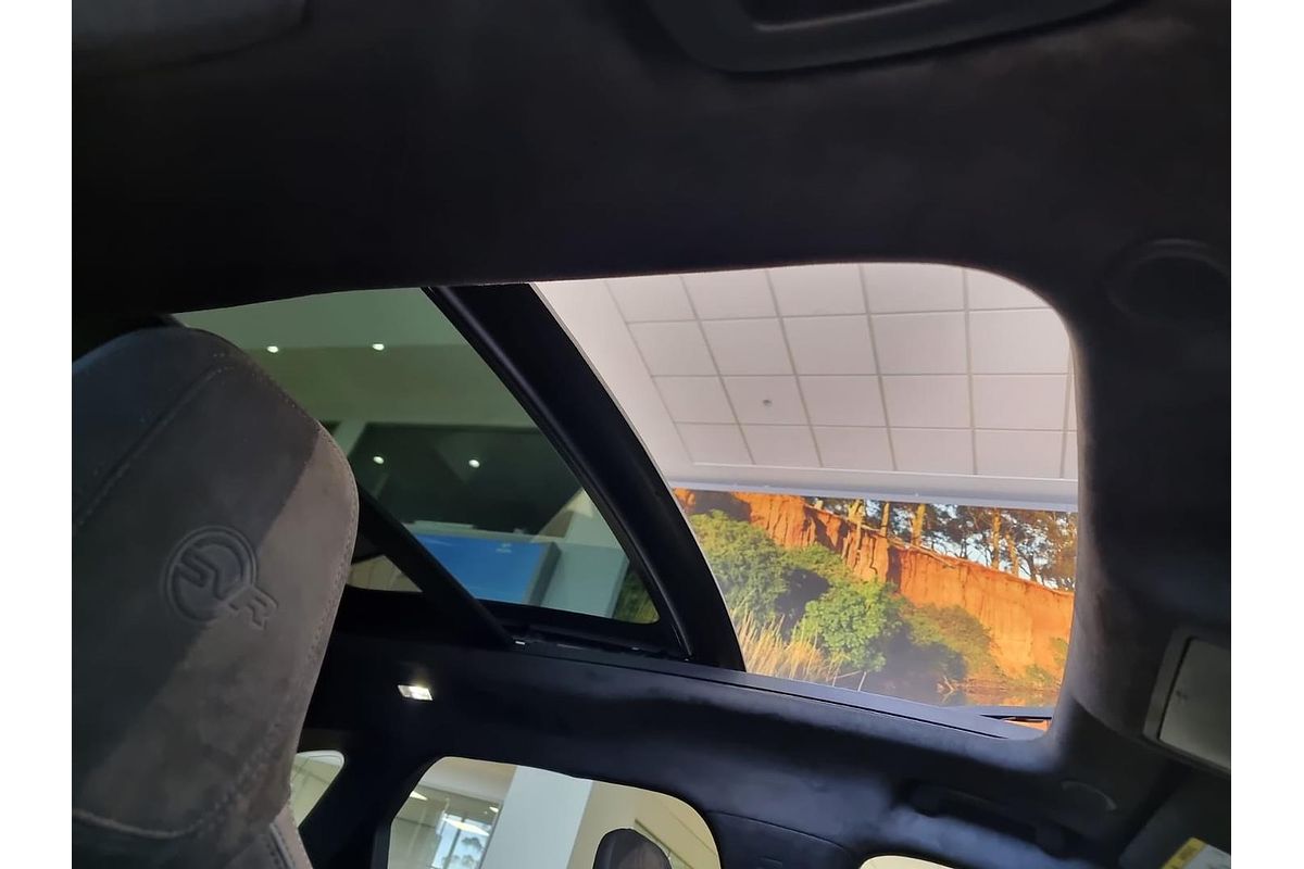 2021 Jaguar F-PACE SVR X761