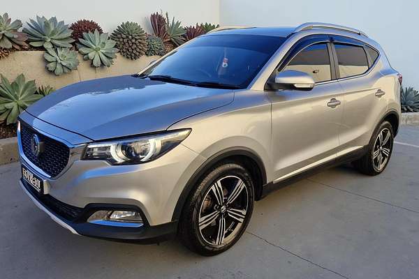 2019 MG ZS Essence AZS1