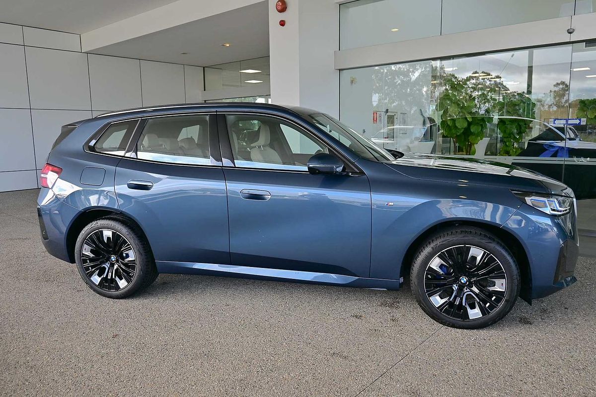 2025 BMW X3 20 xDrive G45
