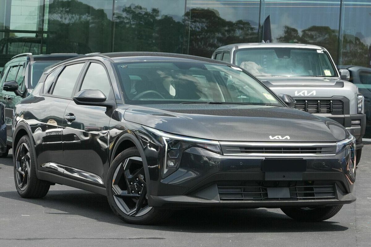 2025 Kia K4 Sport+ CL4m