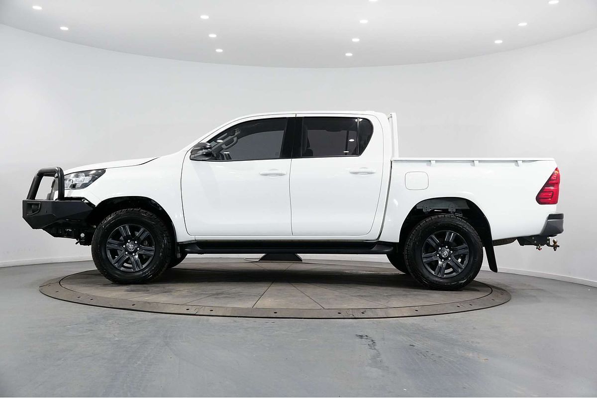 2023 Toyota Hilux SR GUN126R 4X4