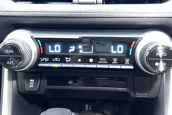 2025 Toyota RAV4 GXL AXAH52R thumb-17