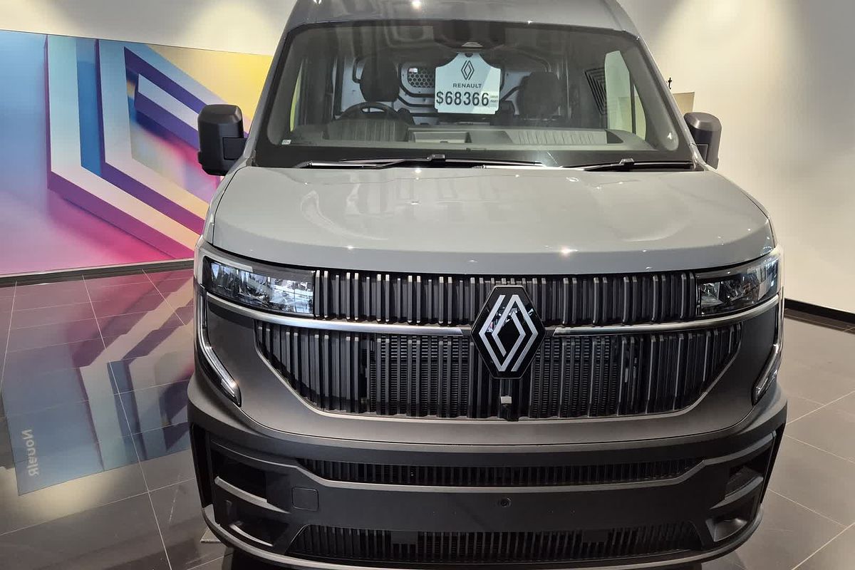 2026 Renault Master XDD LWB Mid Roof