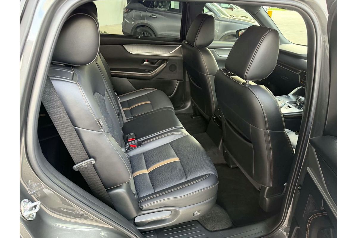 2024 Mazda CX-80 G40e Azami KL image 12
