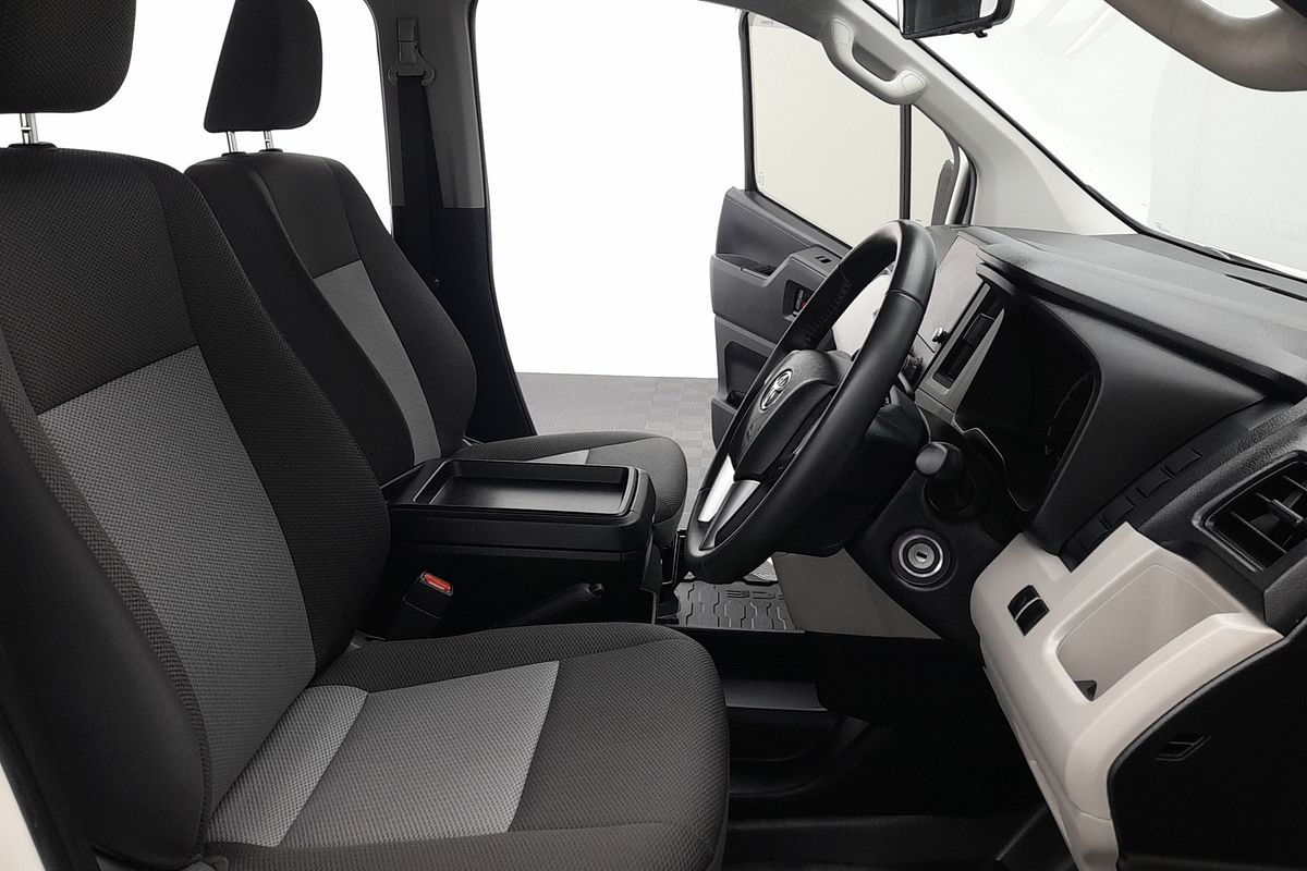 2024 Toyota Hiace GDH300R LWB