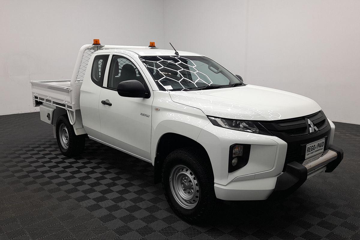 2019 Mitsubishi Triton GLX MR 4X4