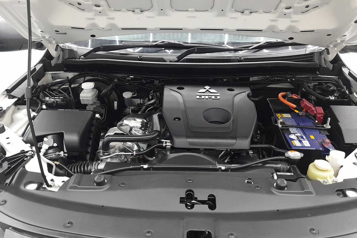 2019 Mitsubishi Triton GLX MR 4X4