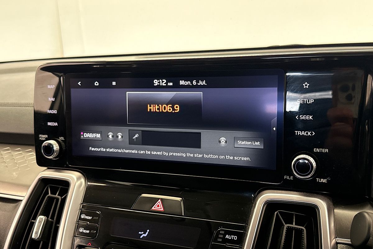 2022 Kia Sorento Sport MQ4
