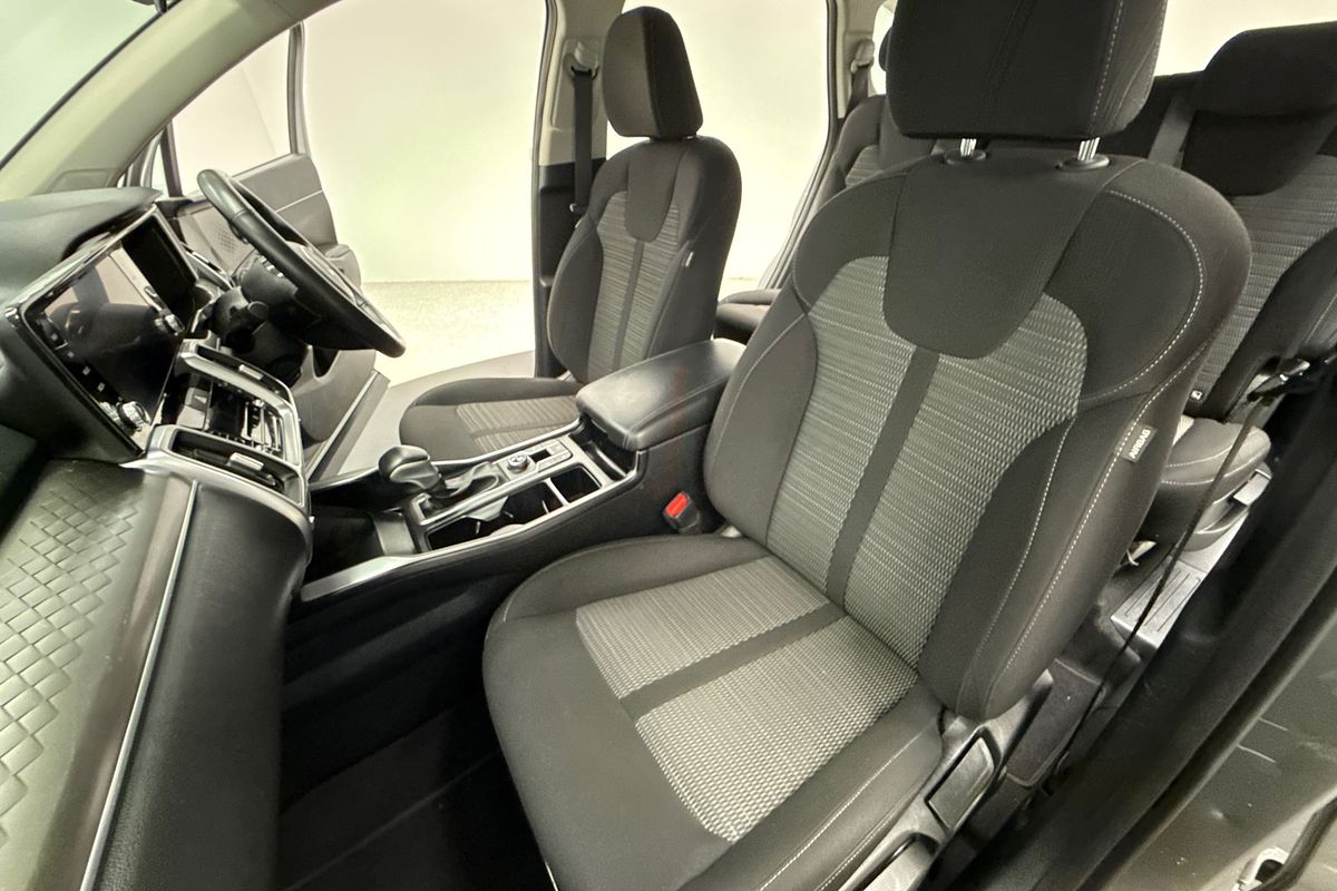 2022 Kia Sorento Sport MQ4