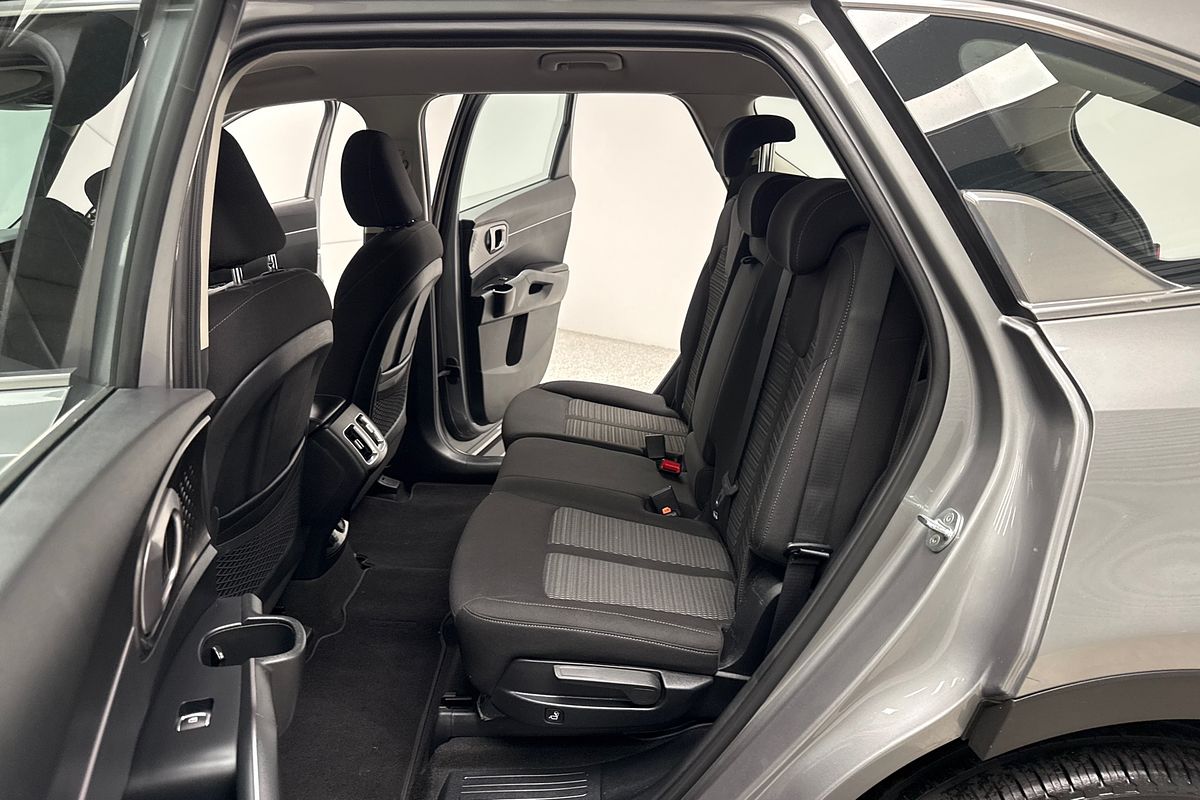 2022 Kia Sorento Sport MQ4