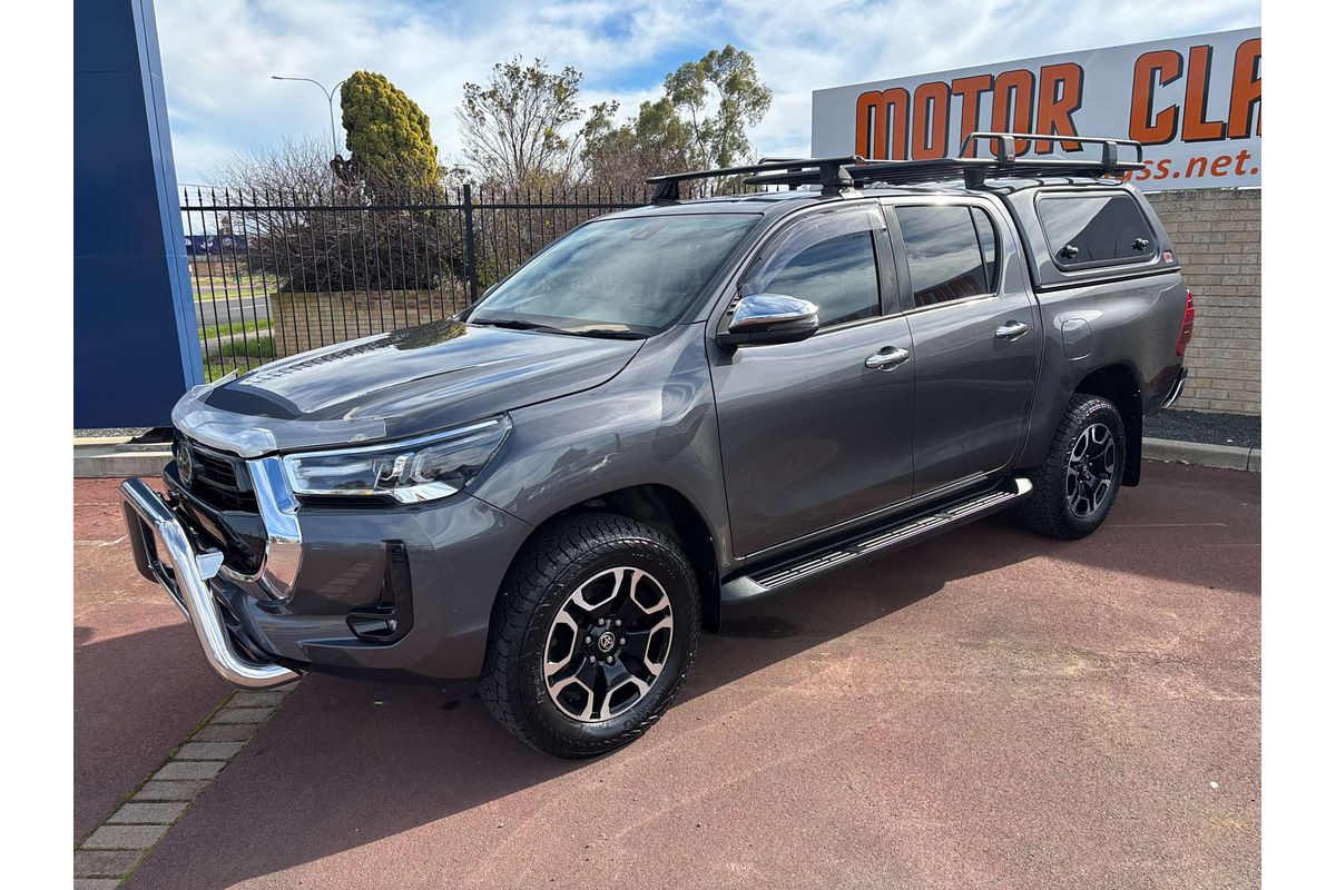2021 Toyota Hilux SR5 GUN126R 4X4