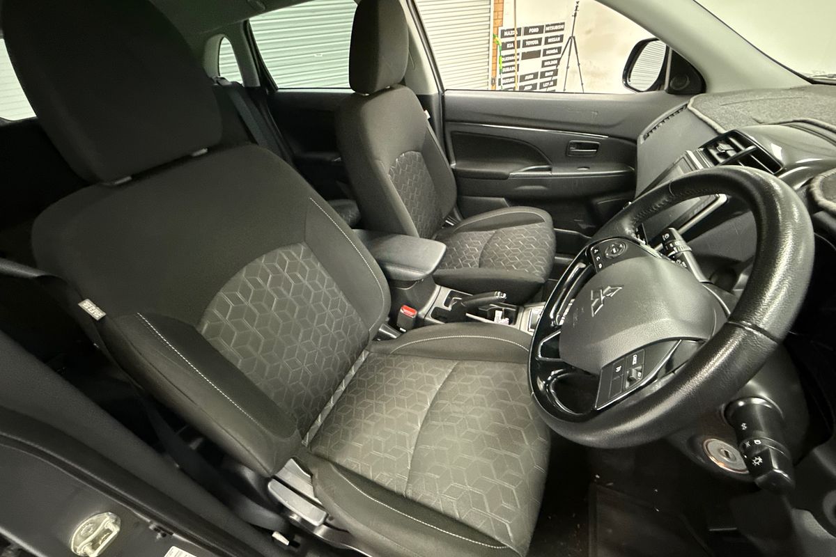 2022 Mitsubishi ASX ES XD