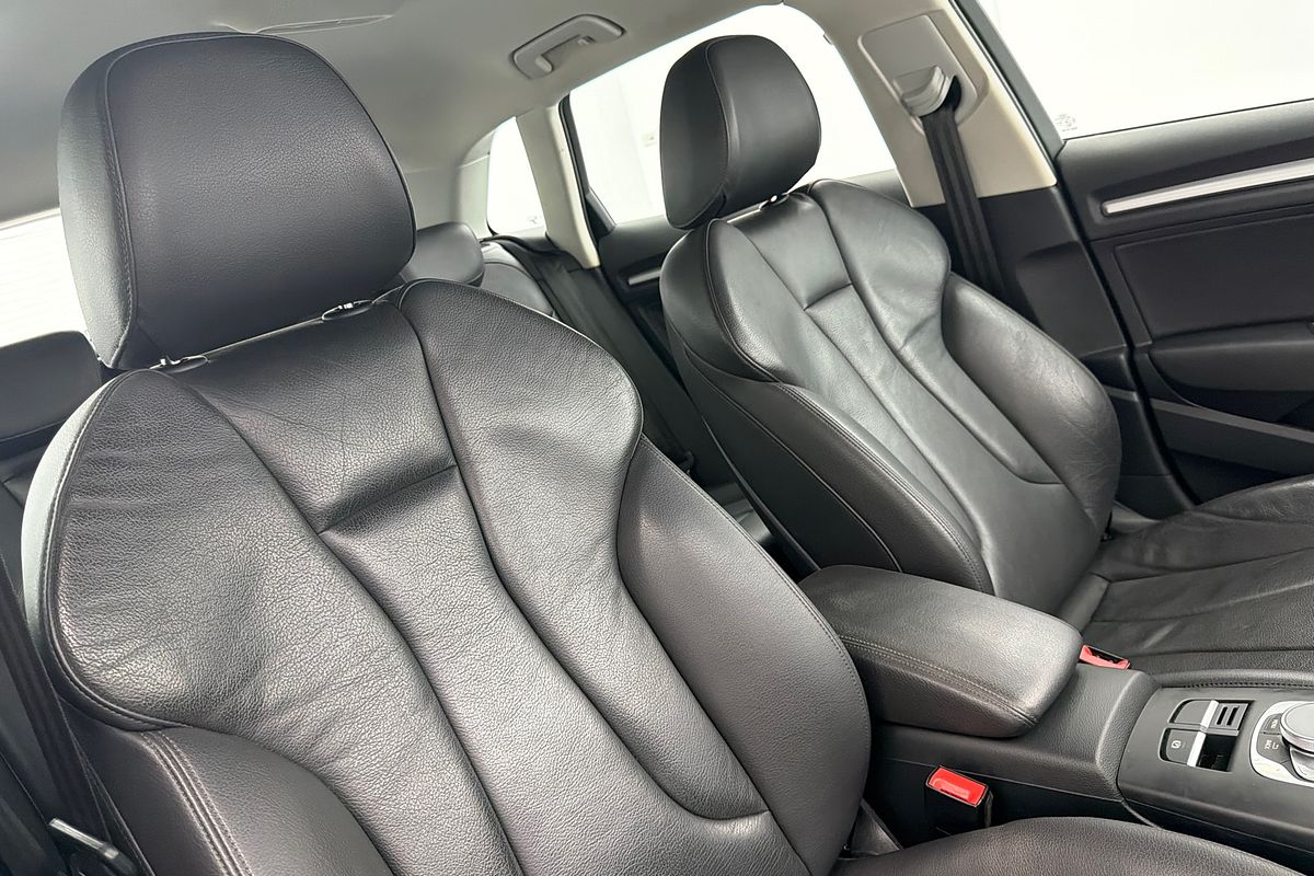 2015 Audi A3 e-tron 8V