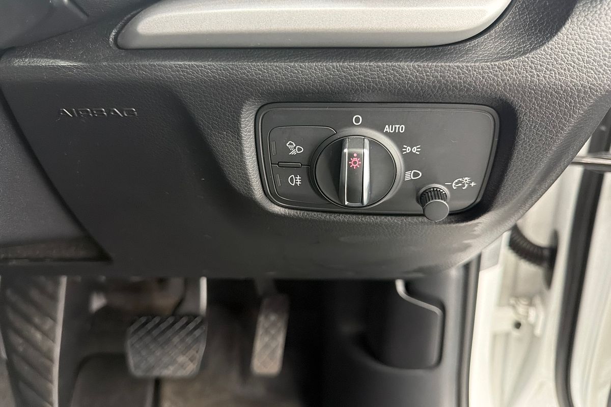 2015 Audi A3 e-tron 8V